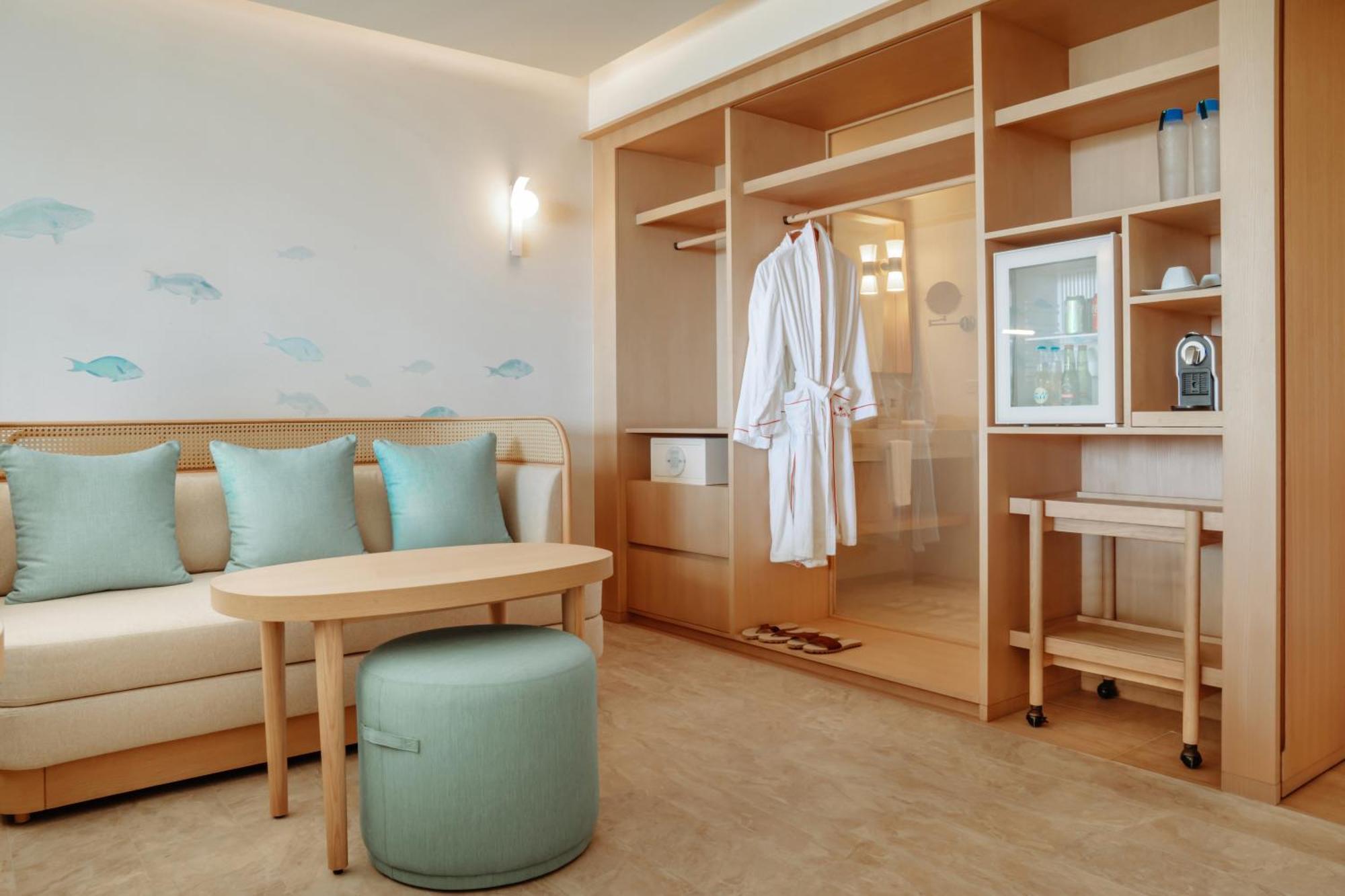 Hotel Joia Aruba By Iberostar à Palm Beach Extérieur photo